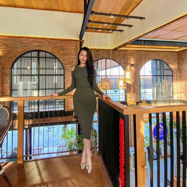 Di Instagram sendiri, Lisa tak ragu untuk membagi keakraban dengan sang bos yang telah menggajinya cukup mahal.Foto: Instagram @ lisa_oktaviani96