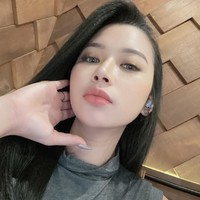 Meski tidak memberikan angka pasti, Lisa mengatakan jika penghasilan yang diterima per bulan lebih dari 15 juta. Foto: Instagram @ lisa_oktaviani96