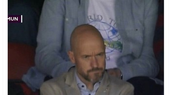 Lelucon bahwa Ten Hag tidak jadi meneruskan kontraknya bersama MU setelah melihat laga terakhir mereka. Foto: Twitter