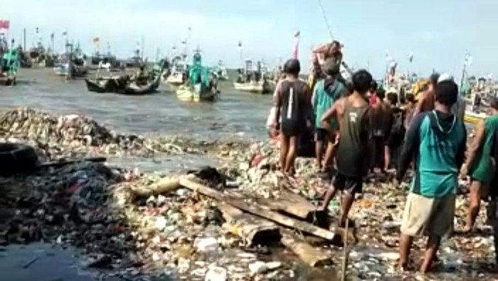 nelayan lamongan