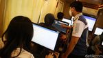 Foto-foto Pelatihan Komputer Bagi Warga Rusun Jatinegara Barat