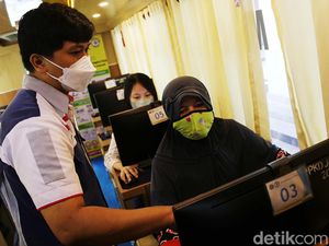 Foto-foto Pelatihan Komputer Bagi Warga Rusun Jatinegara Barat