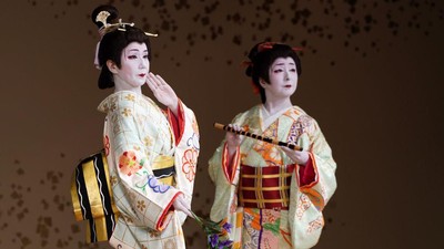 Penari Geisha Tokyo Comeback!