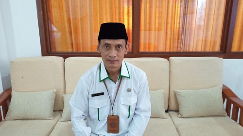Penyelenggara Haji dan Umroh Kementerian Agama Kabupaten Karangasem, A.Sadat Kadar Usman