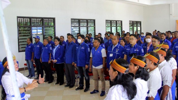 Jelang pemilu 2024 Partai Demokrat Provinsi NTT terus memanaskan mesin partai. Agenda kerja-kerja politik dijalankan mulai dari Musyawarah Cabang (Muscab). Seperti ini salah satunya.