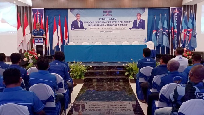 Potret Muscab Serentak di Provinsi NTT Jelang pemilu 2024 Partai Demokrat Provinsi NTT terus memanaskan mesin partai. Agenda kerja-kerja politik dijalankan mulai dari Musyawarah Cabang (Muscab). Seperti ini salah satunya.