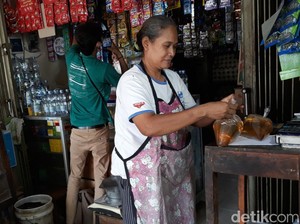 Jokowi Janji Stabilkan Harga Migor Curah, Pedagang Bantul: Sepertinya Sulit