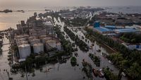 Apa Arti Banjir Rob Dan Penyebabnya? Cek Penjelasannya Di Sini