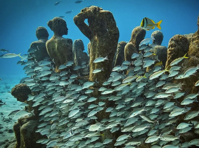 Benda Aneh di Bawah Laut Museum Bawah Air Florida, Grayton Beach State Park.
