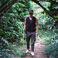 Begini penampilan Bio sebelum berubah menjadi Gepeng Srimulat. Setelah bertransformasi, penampilannya pun sukses bikin pangling. Foto: Instagram/@bojvoyej