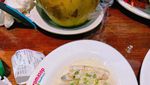 10 Potret Chenle NCT Dream Makan Manggis dan Cicip Seafood di Muara Karang