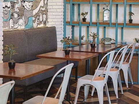 Communal Coffee & Eatery