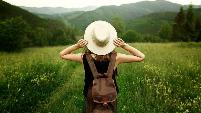 Ilustrasi Traveling