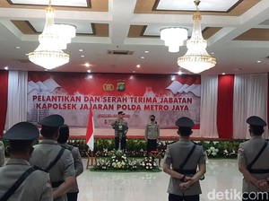 8 Polwan Dilantik Jadi Kapolsek, Kapolda Metro: Perempuan Bisa Memimpin