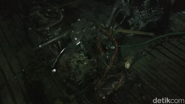 Kasus pria ditangkap warga lalu motornya dibakar disangka pencuri motor di Kota Pasuruan tidak terbukti hendak mencuri.