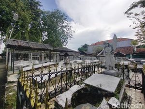 6 Fakta Menarik dari Kampung Peneleh Surabaya
