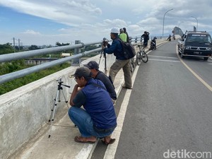 Melihat Aktivitas Youtuber Kereta Cepat dari Dekat