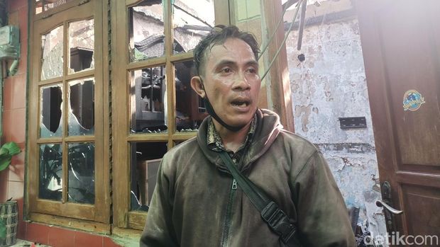 Korban kebakaran di Kebayoran Lama, Aris.