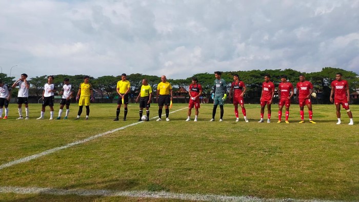 Laga uji coba PSM Makassar vs OTP 37 FC Mamuju