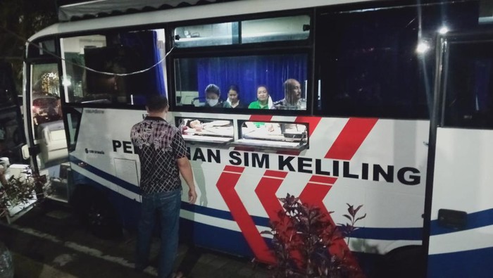 Layanan Bale Bengong Corner Weekend One Services yang dibuka sejak Sabtu (23/5/2022).