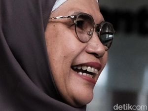Lili Pintauli Mundur dari KPK, Sidang Etik Gugur