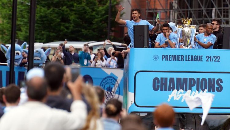 Bravo! Foto Parade Juara Manchester City