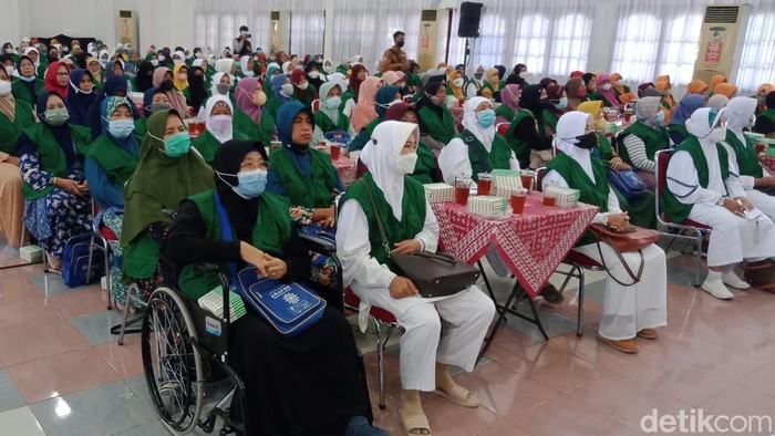 Para calon jemaah haji asal Klaten, Senin (23/5/2022)