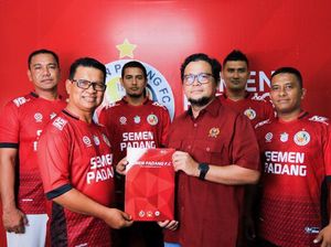 Manajemen Semen Padang FC Pertahankan Tim Pelatih di Musim 2023