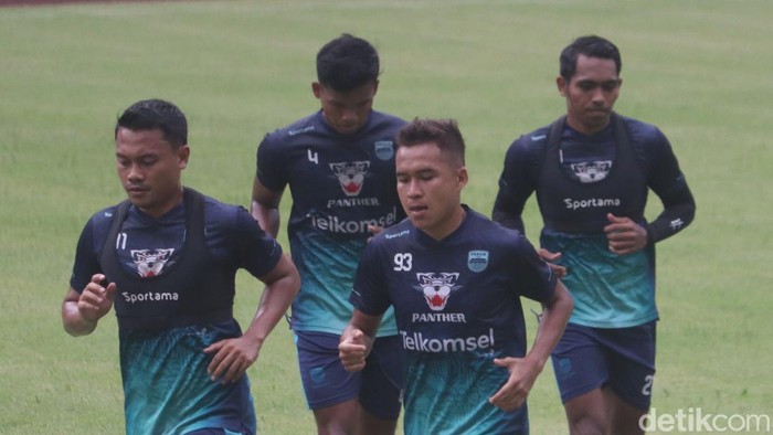 Pemain Persib berlatih di Stadion GBLA, Selasa (24/5/2022).