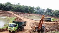 Waduk ini berada di lahan seluas kurang lebih 165.506 meter persegi.