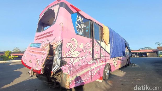 Penampakan bus maut Ciamis.