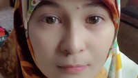 Mita The Virgin saat berhijab membuat pangling banyak orang. Foto: Dok. Instagram @mitathevirgin.