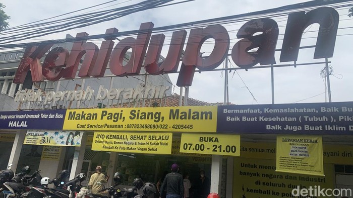 Restoran Kehidupan di Kota Bandung