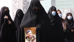Pemakaman Petinggi Garda Revolusi Iran yang Tewas Ditembak