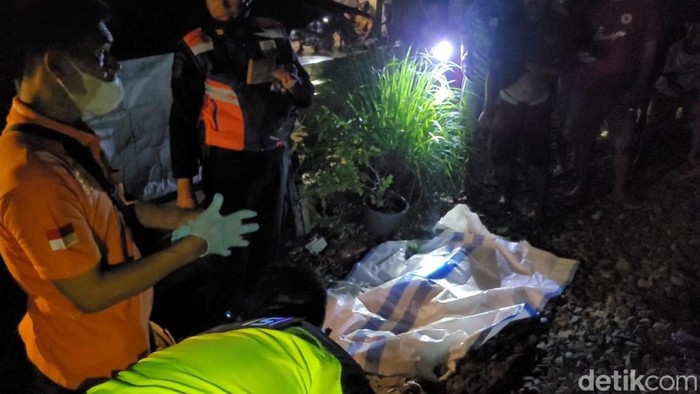 Seorang pemuda tewas tertabrak kereta api di Tirto, Kota Pekalongan, Selasa (24/5/2022).
