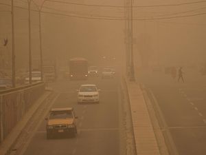 Badai Pasir Kembali Terjang Irak, 1.000 Orang Lebih Masuk RS-Bandara Ditutup
