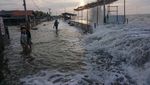 Potret Banjir Rob di Utara Jawa