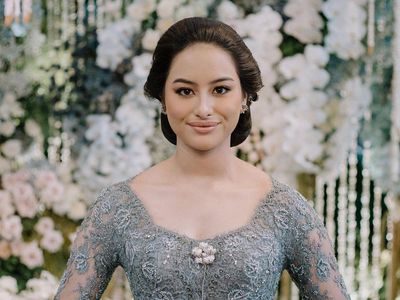 Potret Cantik Adik Maudy Ayunda yang Mencuri Perhatian di Pernikahan Kakaknya