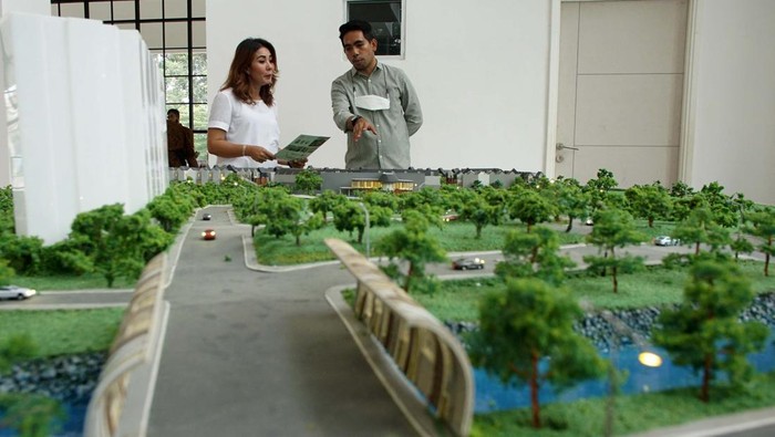 Bagi sejumlah developer, tahun 2022 menjadi momentum kebangkitan kembali industri bidang properti secara perlahan. Kondisi itu juga terlihat dari tren penjualan rumah tapak di awal 2022. 

Minat konsumen properti pada rumah tapak terbilang masih cukup tinggi. Melihat kondisi itu, PT Synthesis Karya Pratama terus menjalankan komitmennya guna mengembangkan kawasan hunian Synthesis Huis.