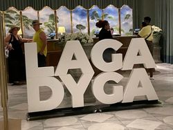 10 Desain Aneh yang Bikin Tepok Jidat, Kok Ada Sih?