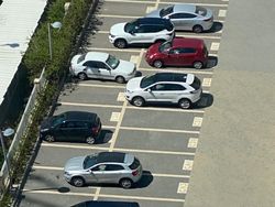 10 Desain Aneh yang Bikin Tepok Jidat, Kok Ada Sih?