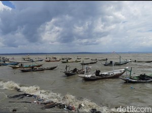 Waspada! Kenjeran dan Tanjung Perak Masuk Titik Rawan Banjir Rob