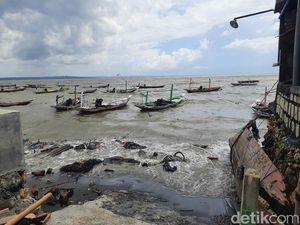 Peringatan Dini BMKG: Waspada Gelombang Tinggi di Perairan Jateng-DIY