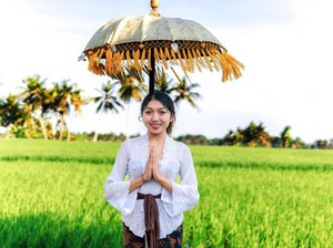 Tari Tenun: Sejarah dan Asal-Usul dan Makna Gerakannya