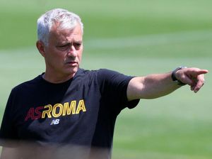 Jose Mourinho Frustrasi sama AS Roma, Kenapa tuh?