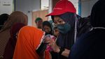 Kerja Keras Vaksinasi COVID-19 di Indonesia Terus Digenjot
