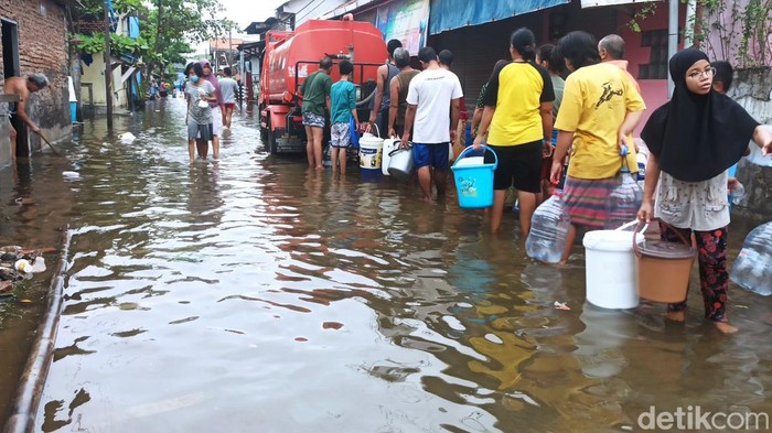 Kondisi banjir rob di Desa Sriwulan, Kecamatan Sayung, Kabupaten Demak, Rabu (25/5/2022).