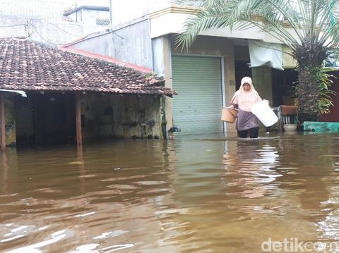 Kondisi banjir rob di Desa Sriwulan, Kecamatan Sayung, Kabupaten Demak, Rabu (25/5/2022).