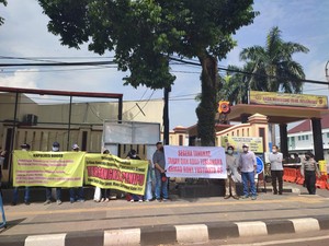 Korban Dugaan Penipuan Perumahan Demo Polres Bogor, Minta Pelaku Ditangkap