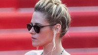 Kristen Stewart menghadiri pemutaran 75 tahun film The Innocent. (Foto: WireImage/Samir Hussein)  